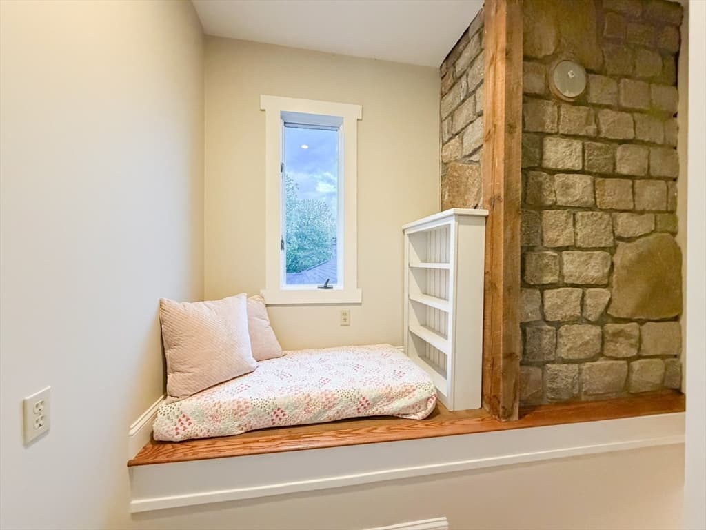 98 Ebony St, Fairhaven MA 02719 photo 22
