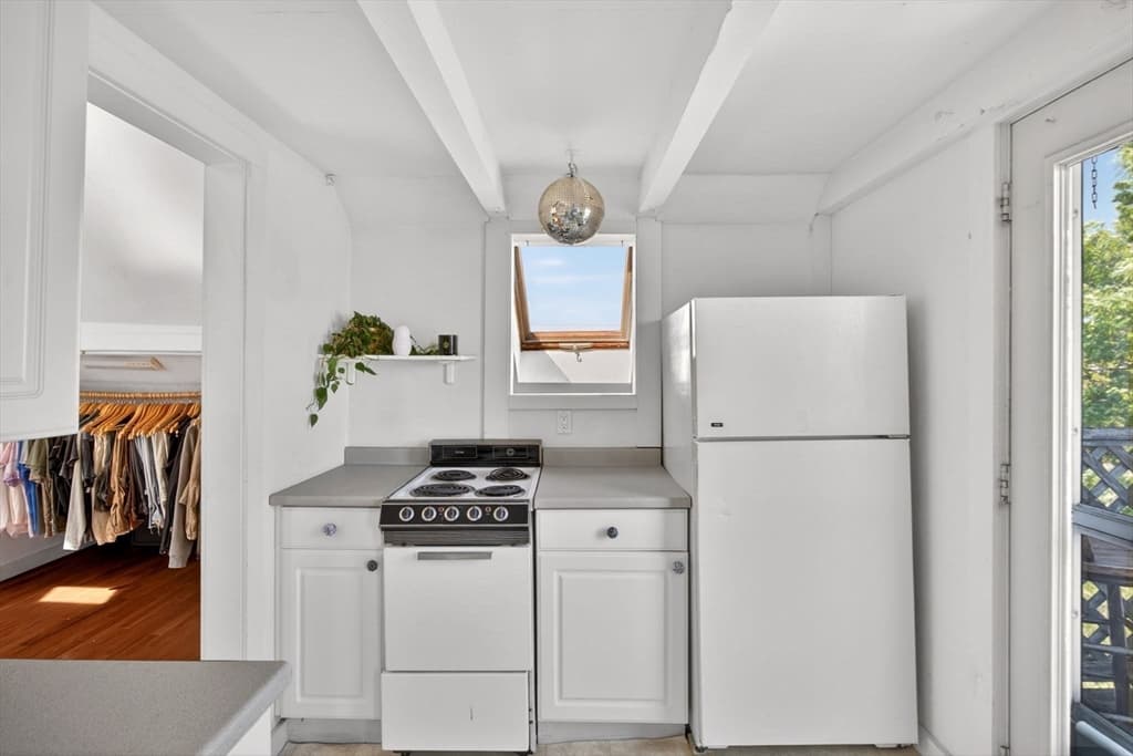 127 Bradford St # 4, Provincetown MA 02657 photo 11