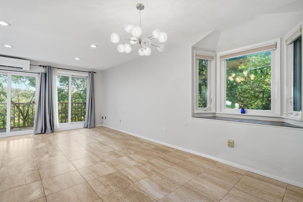 184 Rawson Rd # 184, Brookline MA 02445 photo 6