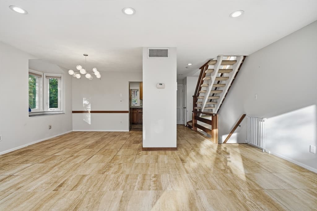 184 Rawson Rd # 184, Brookline MA 02445 photo 9