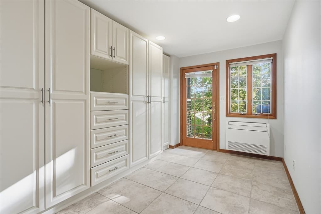 184 Rawson Rd # 184, Brookline MA 02445 photo 15