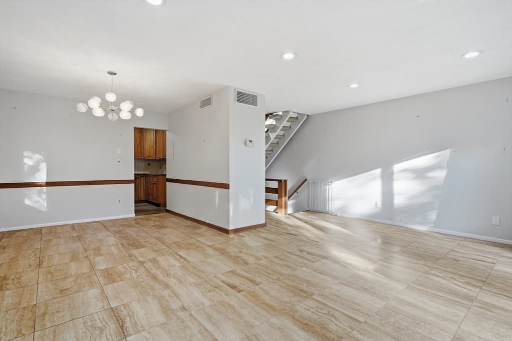 184 Rawson Rd # 184, Brookline MA 02445 photo 8