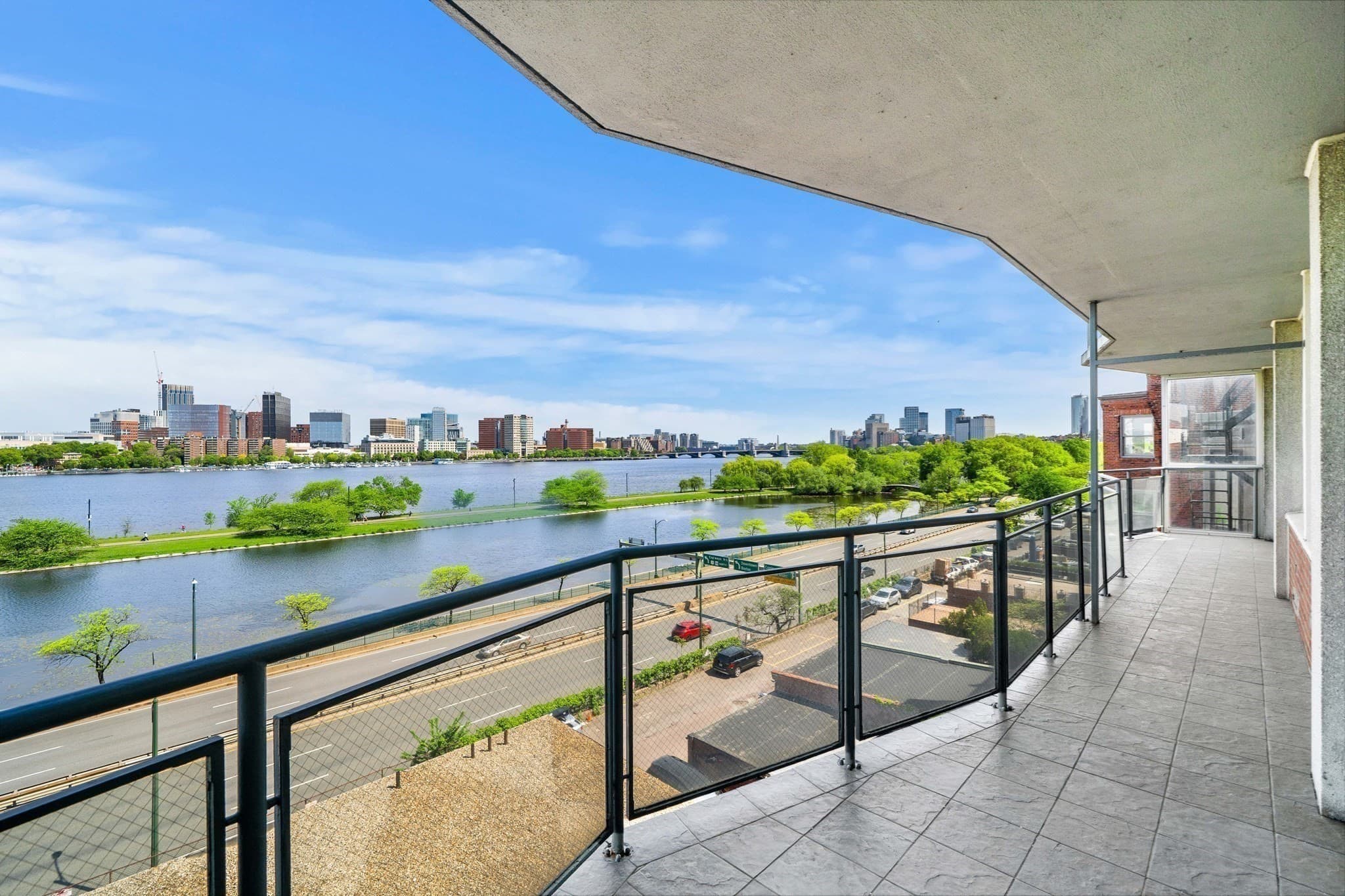 Condominium at 330 Beacon St, Boston MA 02116, photo 2 of 16
