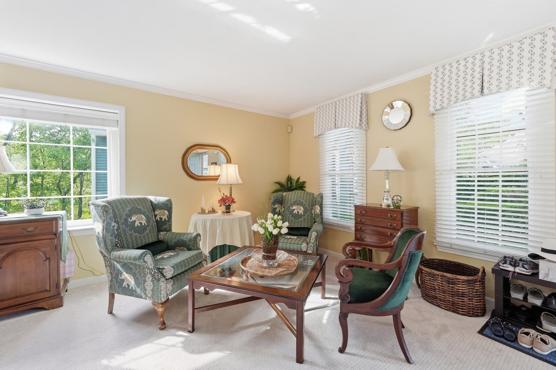 Condominium at 63 Brookdale Cir # 63, Shrewsbury MA 01545, photo 6 of 39
