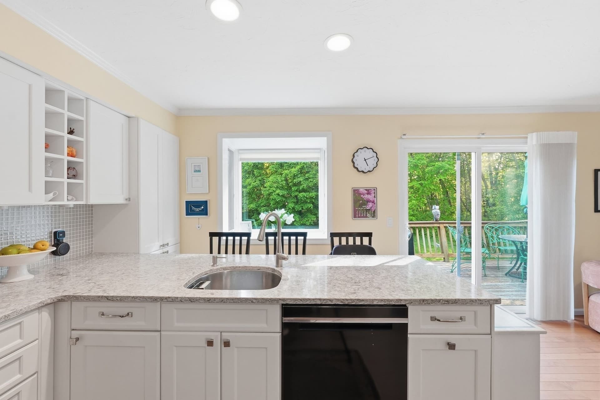 Condominium at 63 Brookdale Cir # 63, Shrewsbury MA 01545, photo 12 of 39