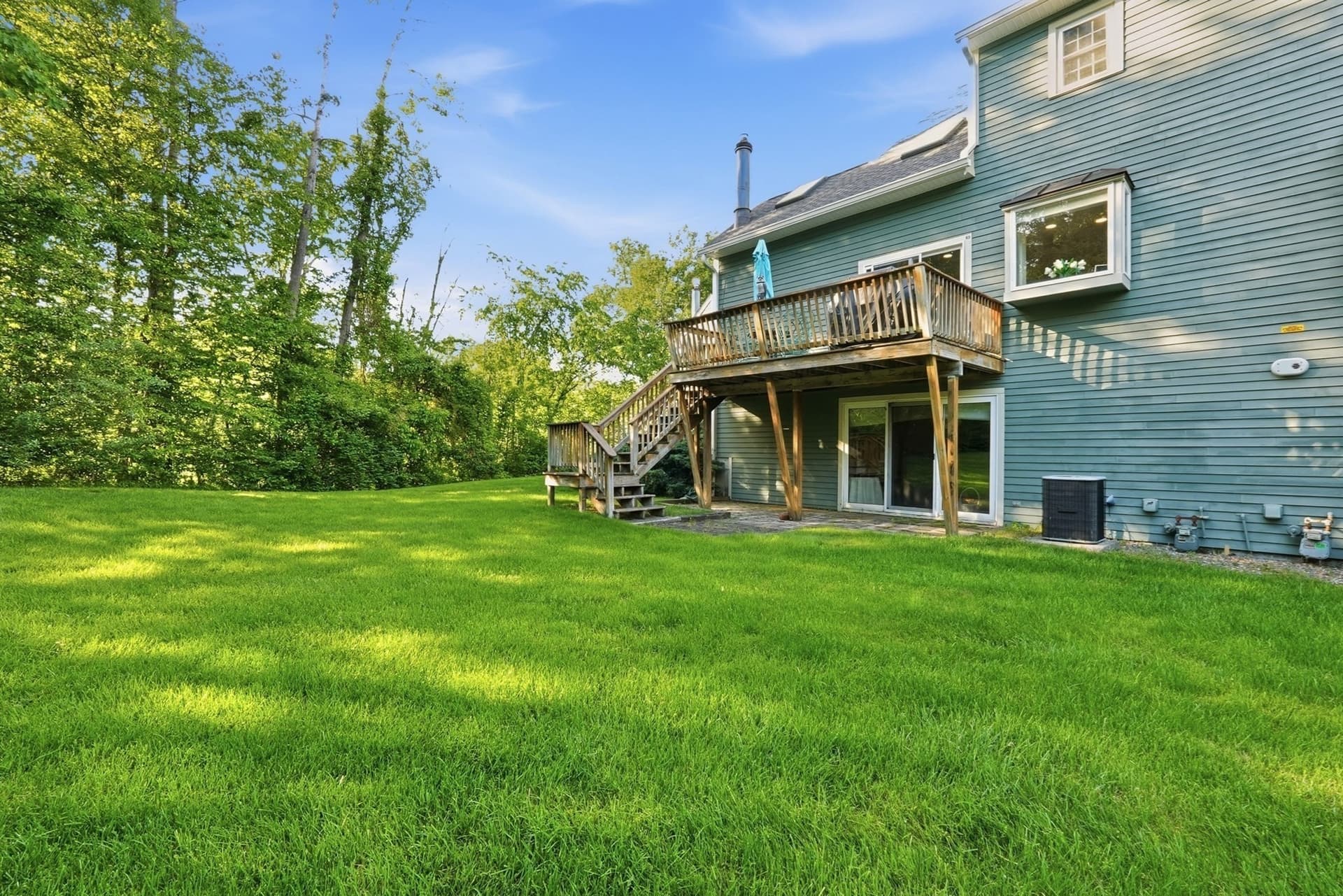 Condominium at 63 Brookdale Cir # 63, Shrewsbury MA 01545, photo 3 of 39