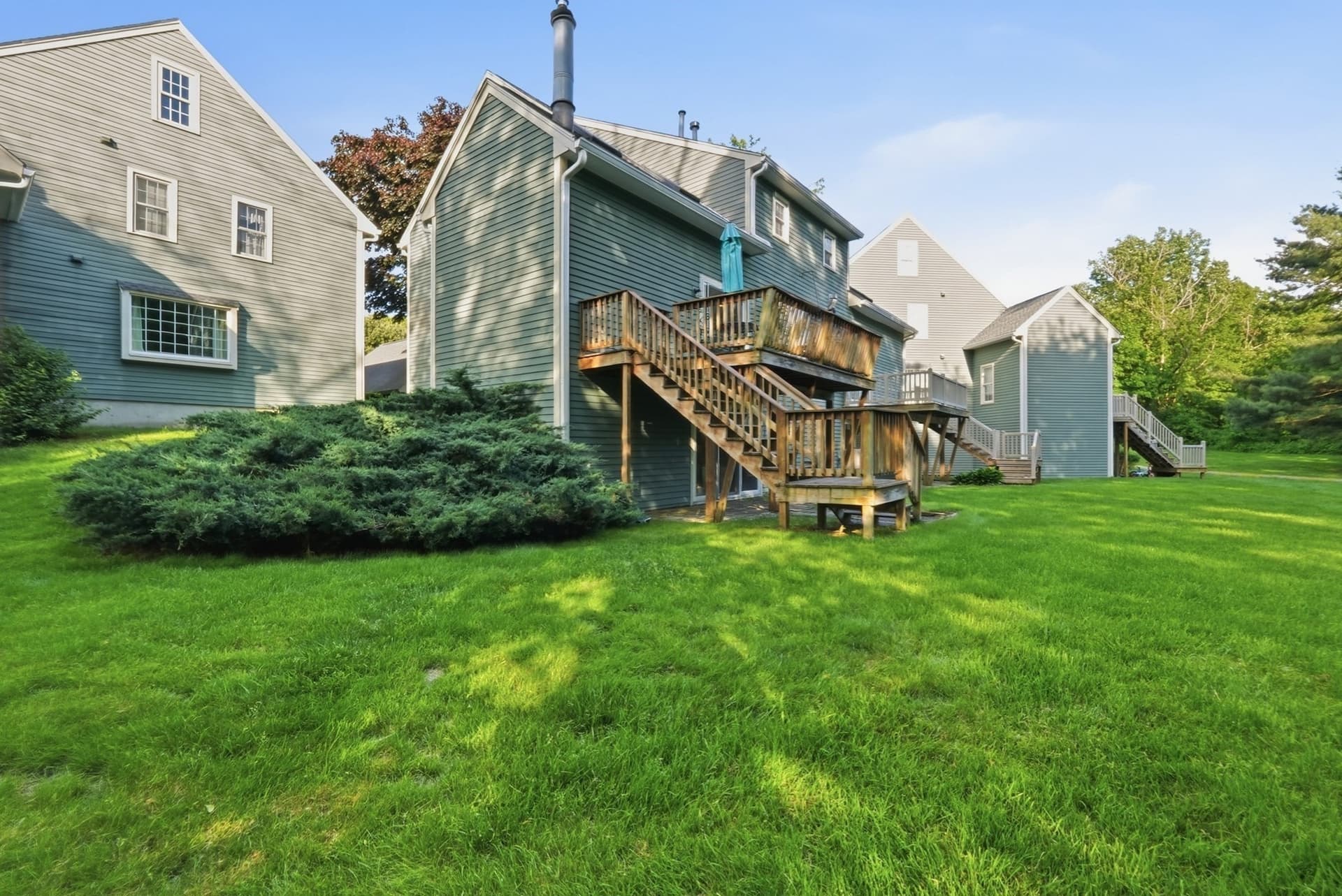 Condominium at 63 Brookdale Cir # 63, Shrewsbury MA 01545, photo 36 of 39