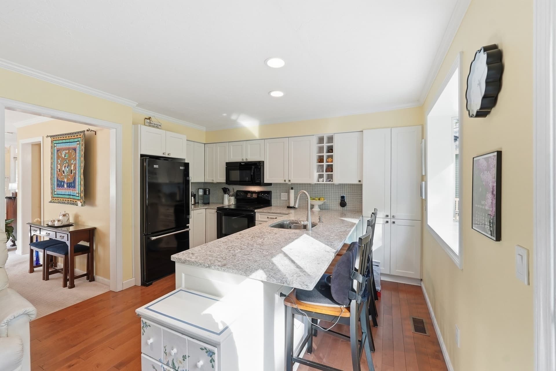 Condominium at 63 Brookdale Cir # 63, Shrewsbury MA 01545, photo 11 of 39