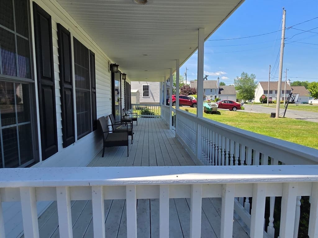 4 Panarelli Way, Webster MA 01570 photo 2