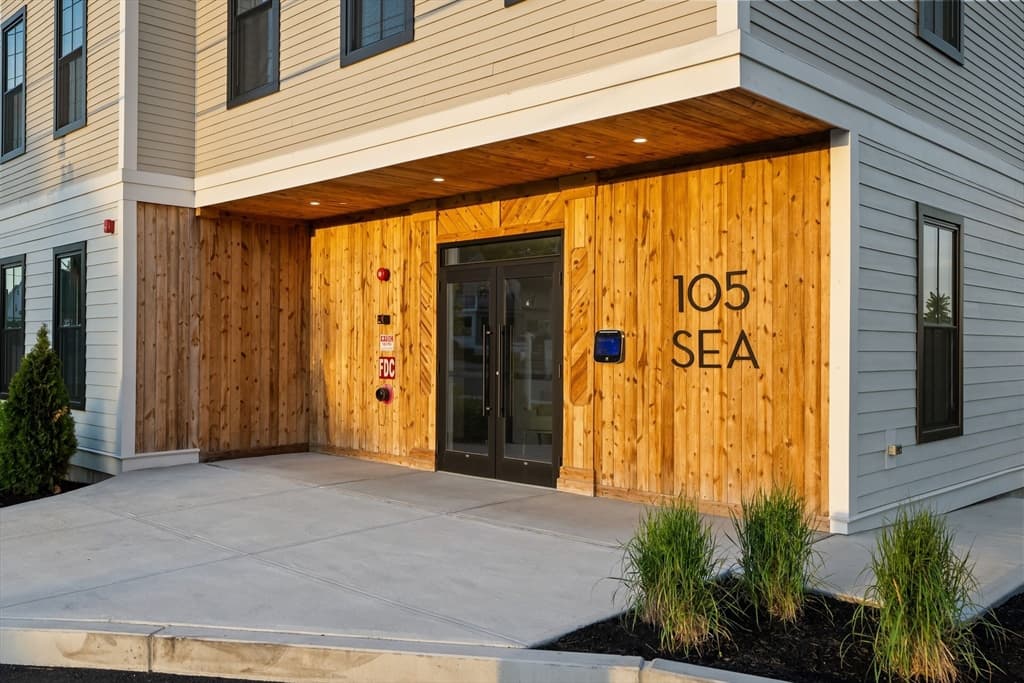 105 Sea Street # 101, Quincy MA 02169 photo 2