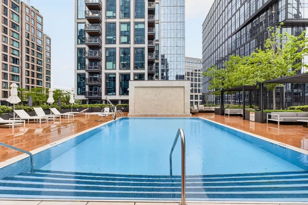 Condominium at 133 Seaport Blvd # 1517, Boston MA 02210, photo 29 of 34