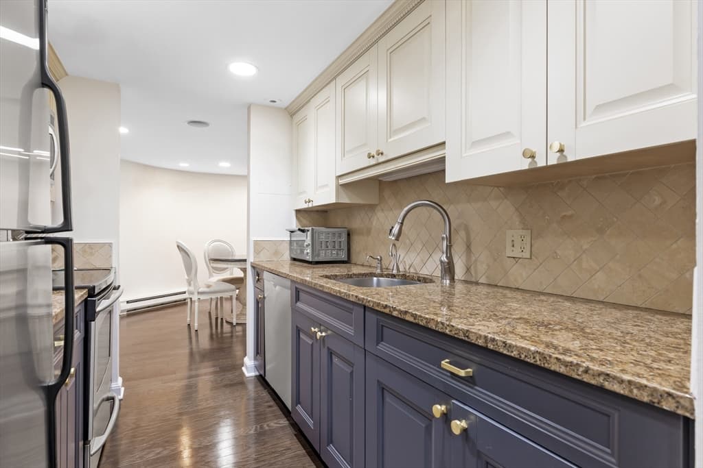 Condominium at 193 West Canton Street # 1, Boston MA 02116, photo 7 of 20