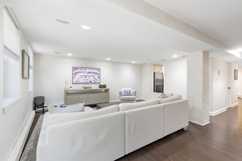 Condominium at 193 West Canton Street # 1, Boston MA 02116, photo 3 of 20