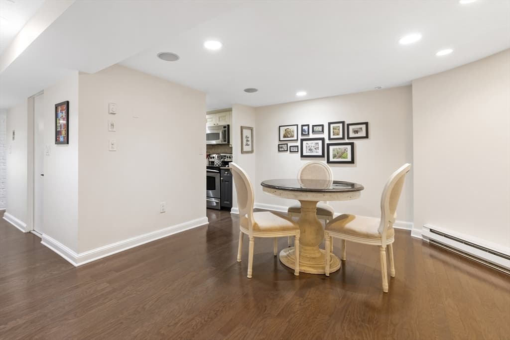 Condominium at 193 West Canton Street # 1, Boston MA 02116, photo 9 of 20