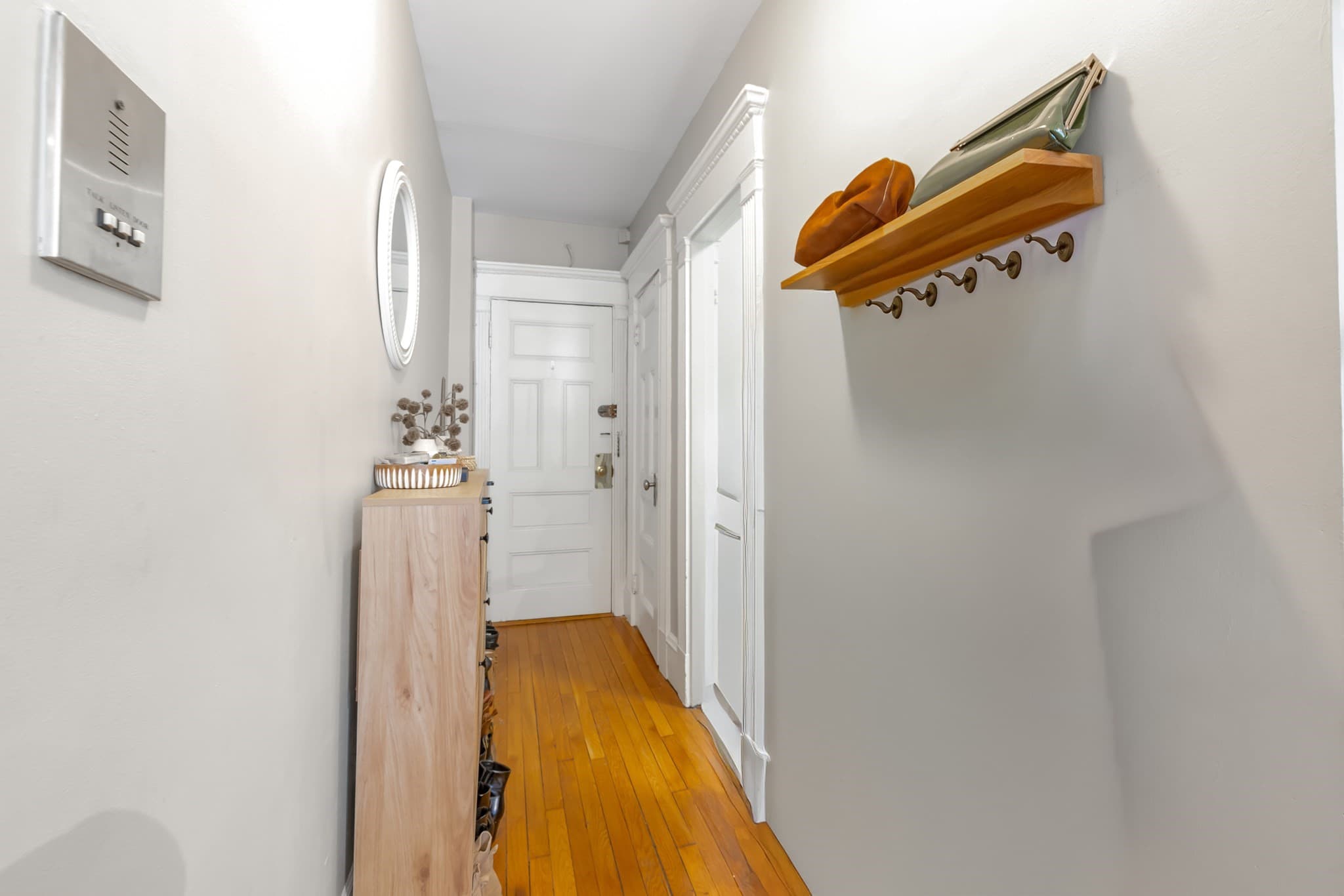 Condominium at 8 Garrison Street # 205, Boston MA 02116, photo 12 of 15