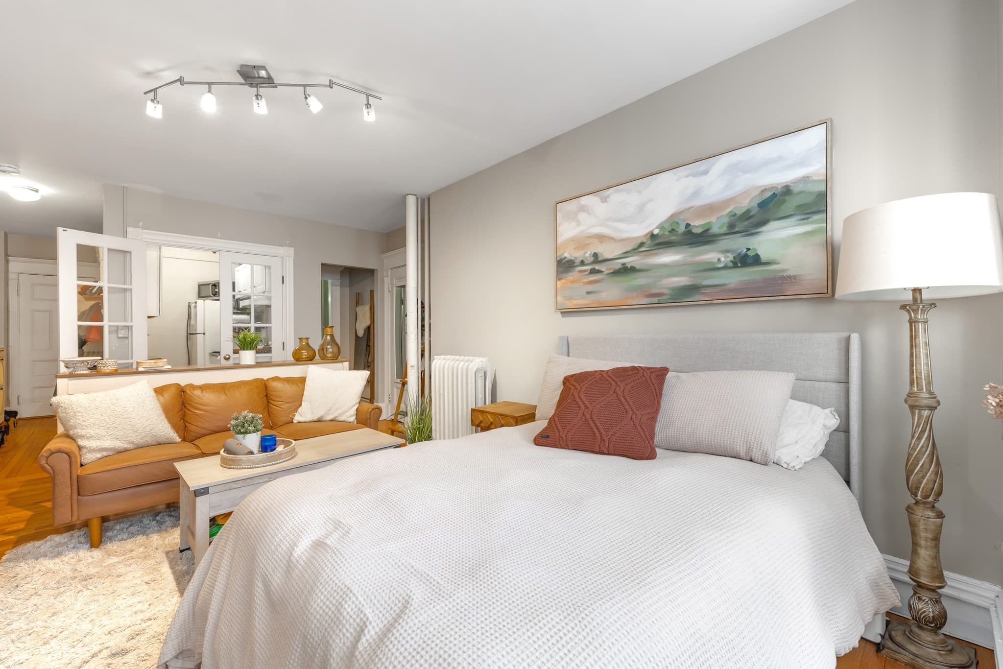 Condominium at 8 Garrison Street # 205, Boston MA 02116, photo 3 of 15
