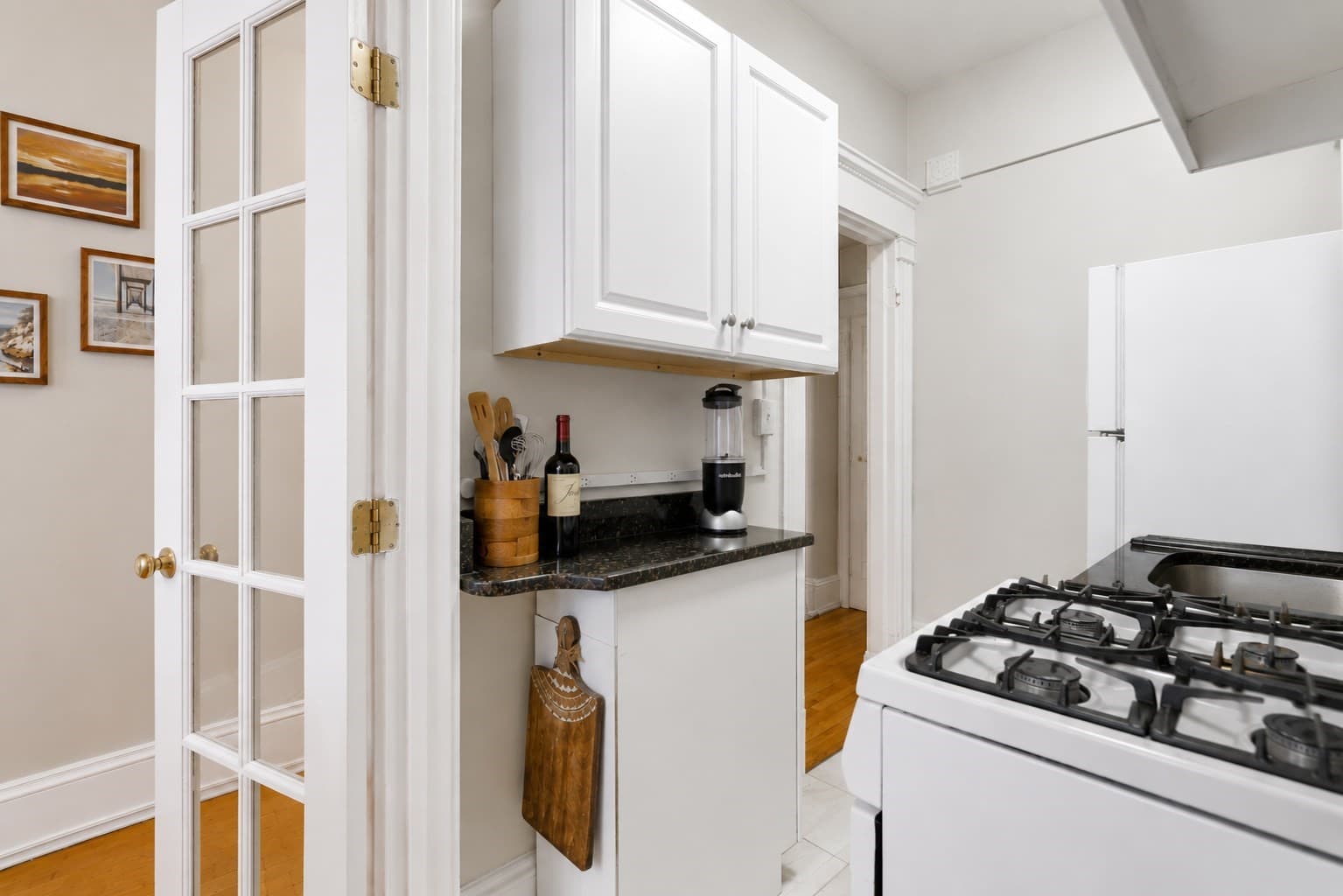 Condominium at 8 Garrison Street # 205, Boston MA 02116, photo 9 of 15