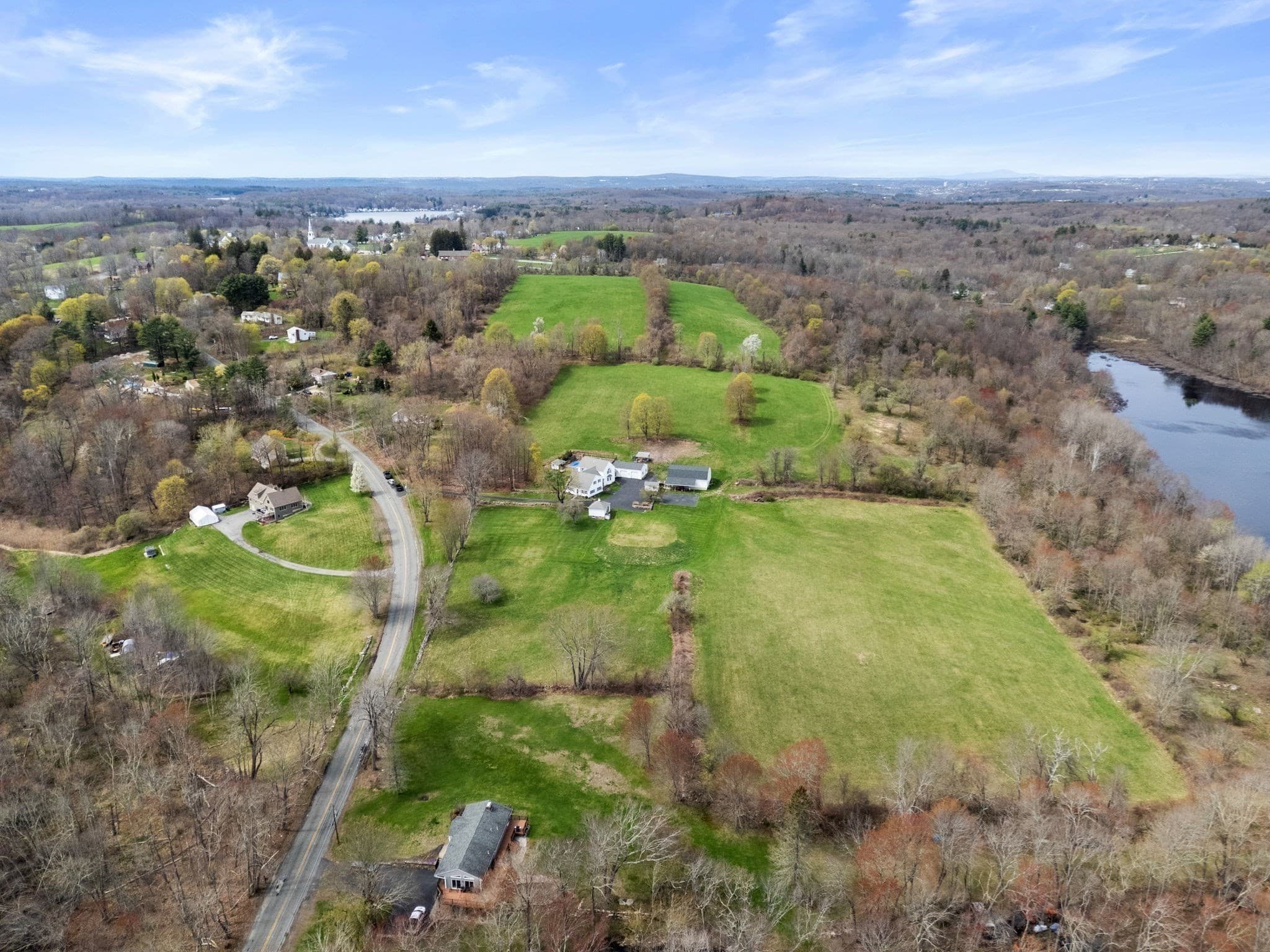 Residential at 63 Uxbridge Rd, Sutton MA 01590, photo 10 of 15