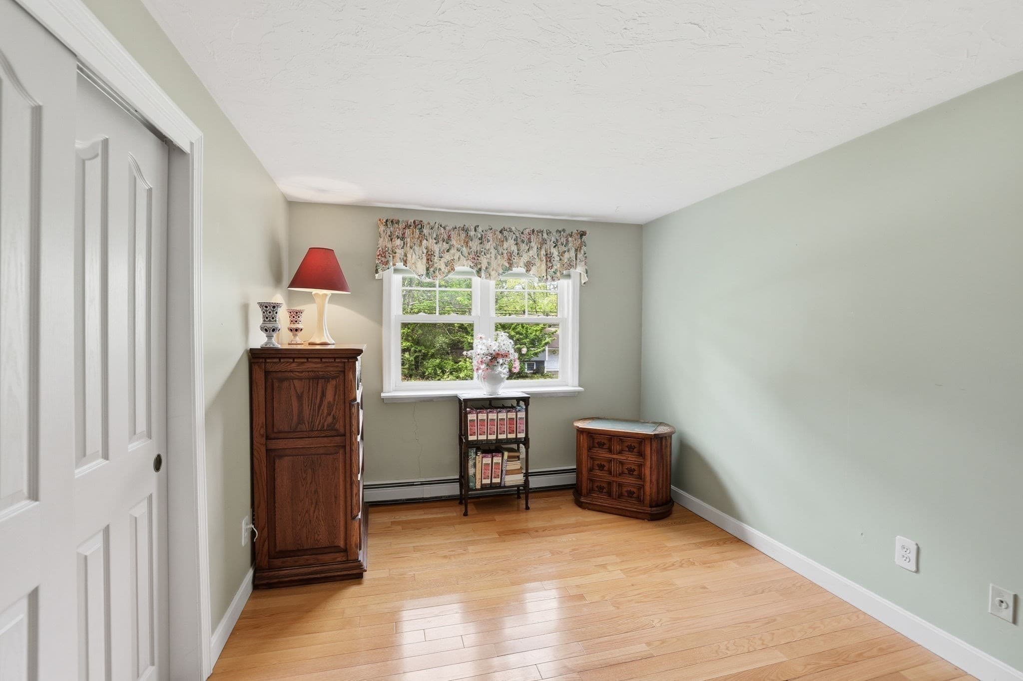 Single Family Residence at 17 Briggs Ave, Bourne MA 02532, photo 15 of 31