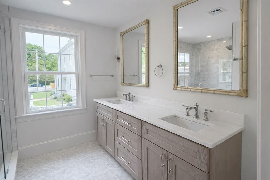 Single Family Residence at 66 Pleasant Street # 2, Marblehead MA 01945, Marblehead, photo 15 of 18
