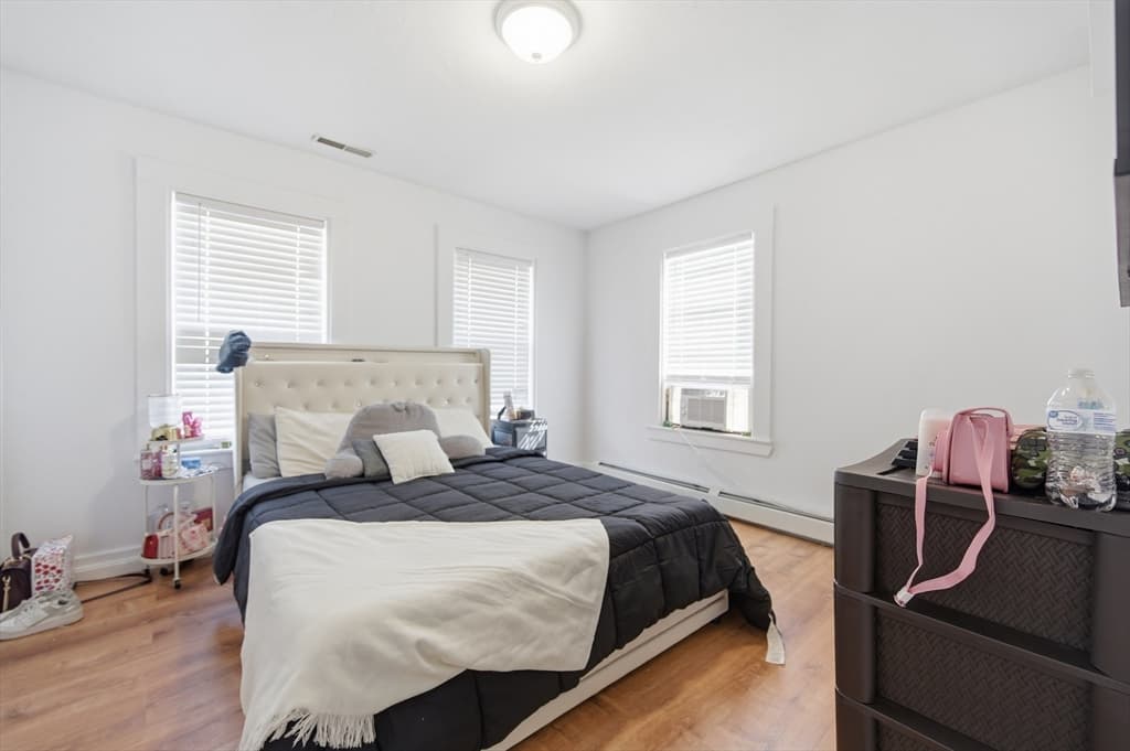 5-9 Family at 8 Cherry St, Lowell MA 01852, Lowell, photo 22 of 32