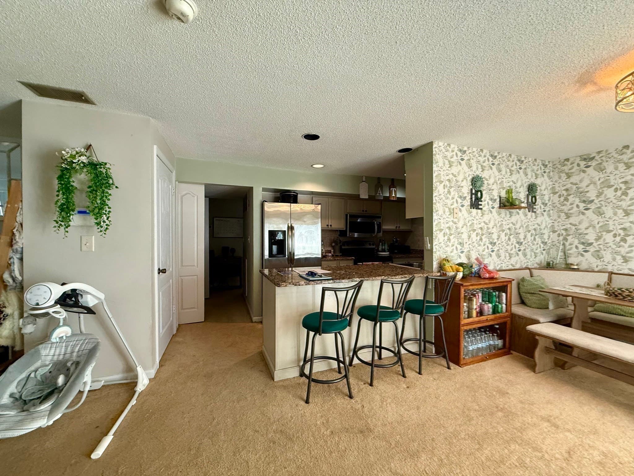 Condominium at 1810 Highland Ave # 4A, Fall River MA 02720, photo 20 of 32