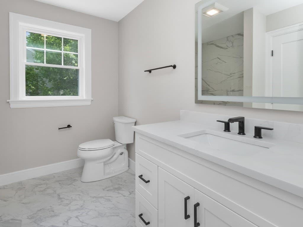113 Warwick Avenue, Waltham MA 02452 photo 28