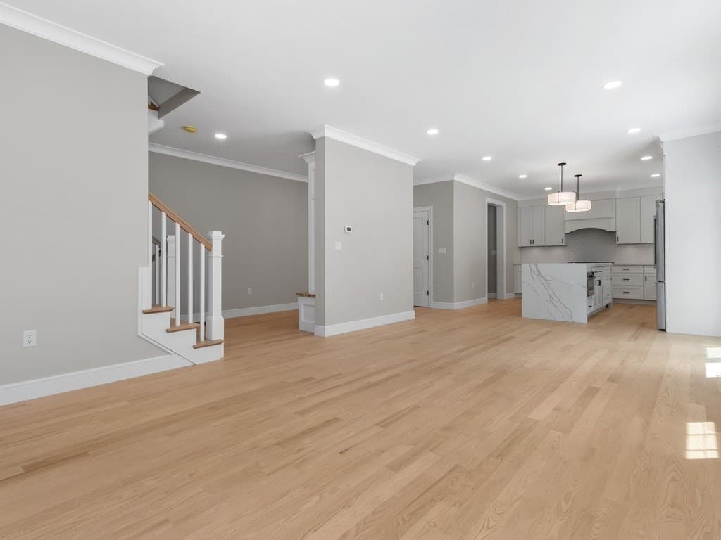 113 Warwick Avenue, Waltham MA 02452 photo 10