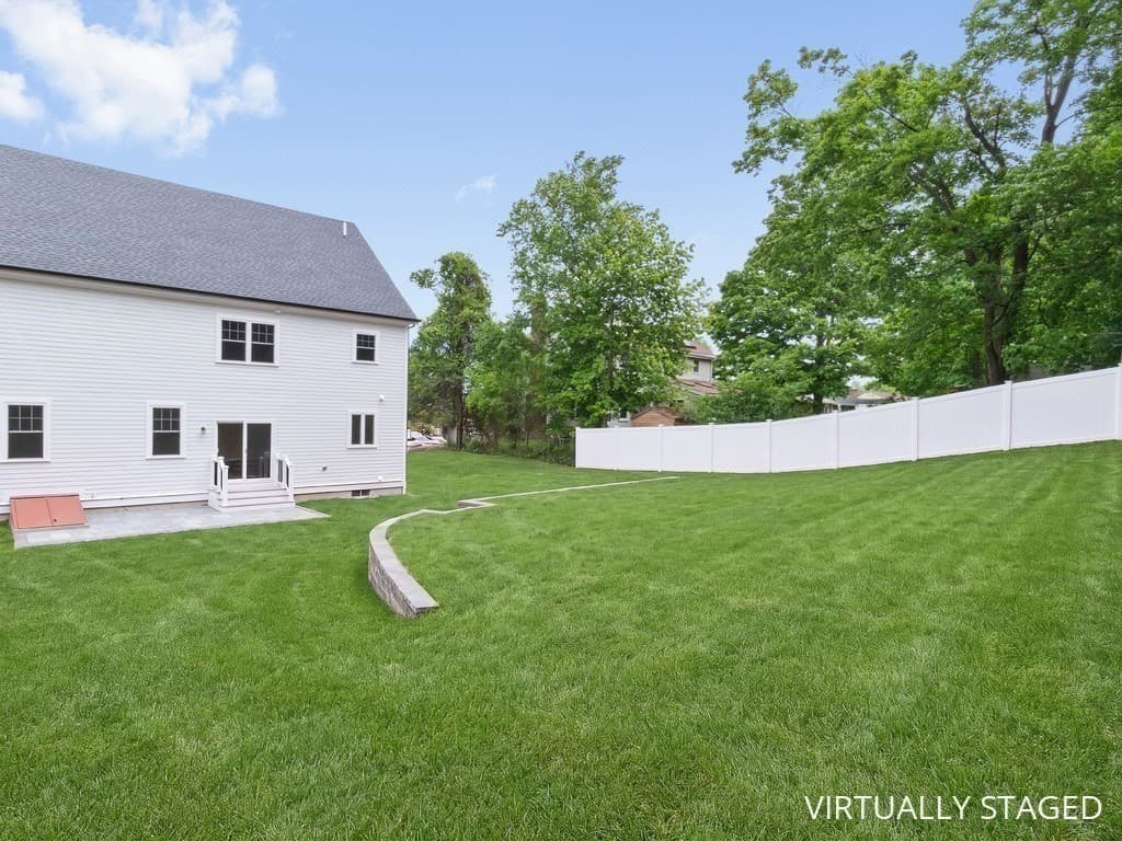 113 Warwick Avenue, Waltham MA 02452 photo 35