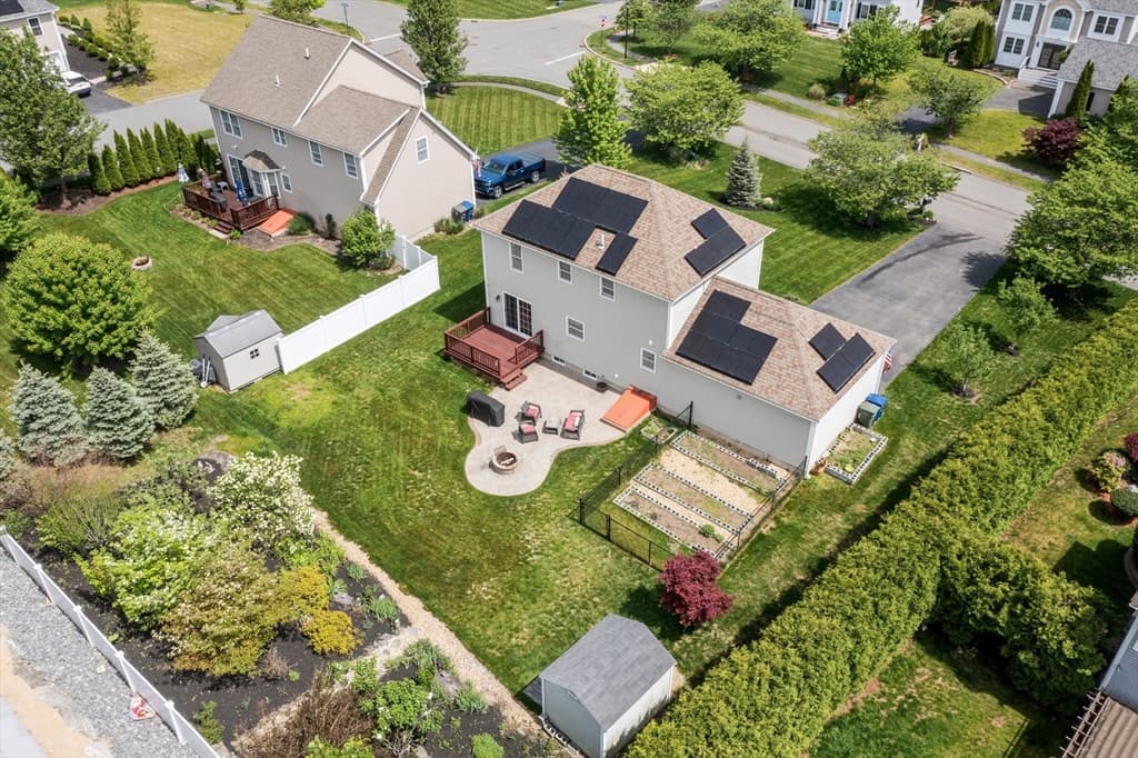 Single Family Residence at 13 Ballard Ct, Leominster MA 01453, photo 35 of 38