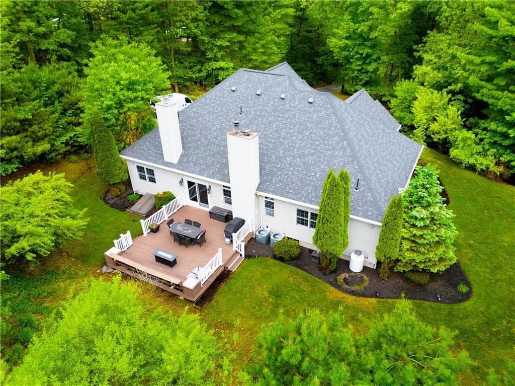 Single Family Residence at 4 Hart Pond Drive, North Smithfield RI 02896, North Smithfield, photo 34 of 36
