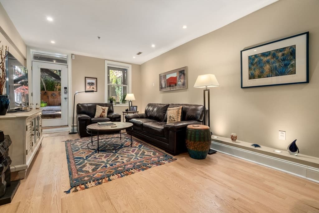 Condominium at 290 Columbus Ave # 1, Boston MA 02116, photo 8 of 18
