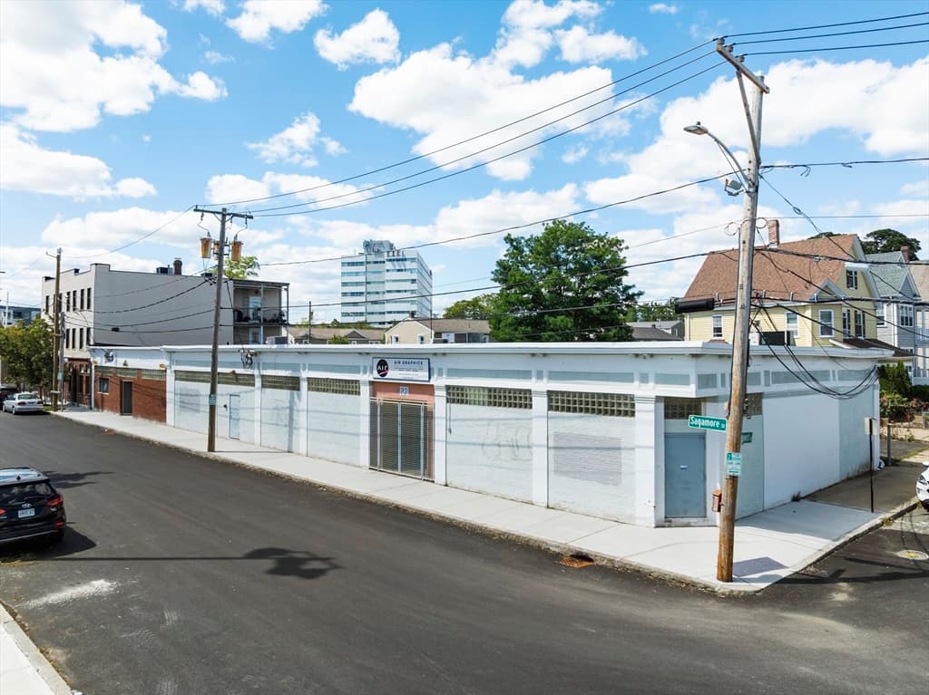 80 Sagamore St, Quincy MA 02171