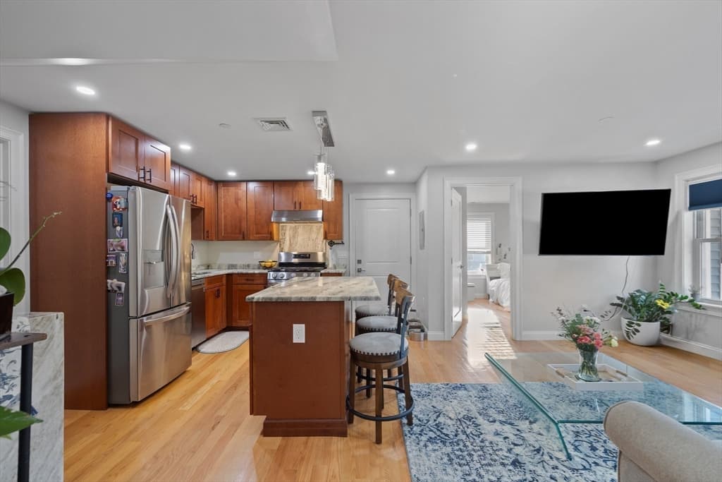 6 Nelly St # 3, Wakefield MA 01880 photo 3