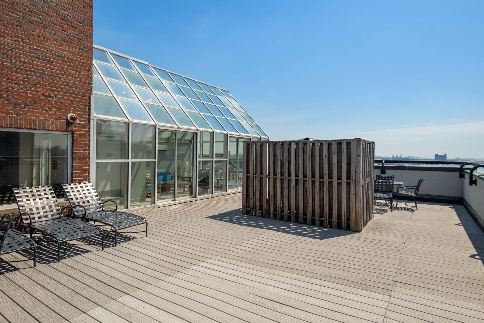 Condominium at 350 North Street # 403, Boston MA 02109, photo 27 of 31