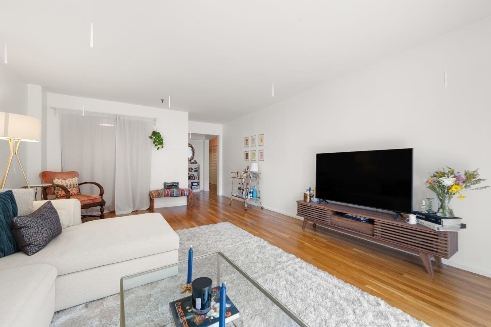 Condominium at 350 North Street # 403, Boston MA 02109, photo 6 of 31