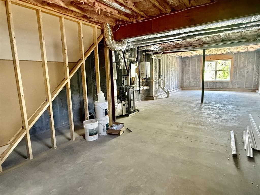 129 Old Westford Rd, Chelmsford MA 01824 photo 19