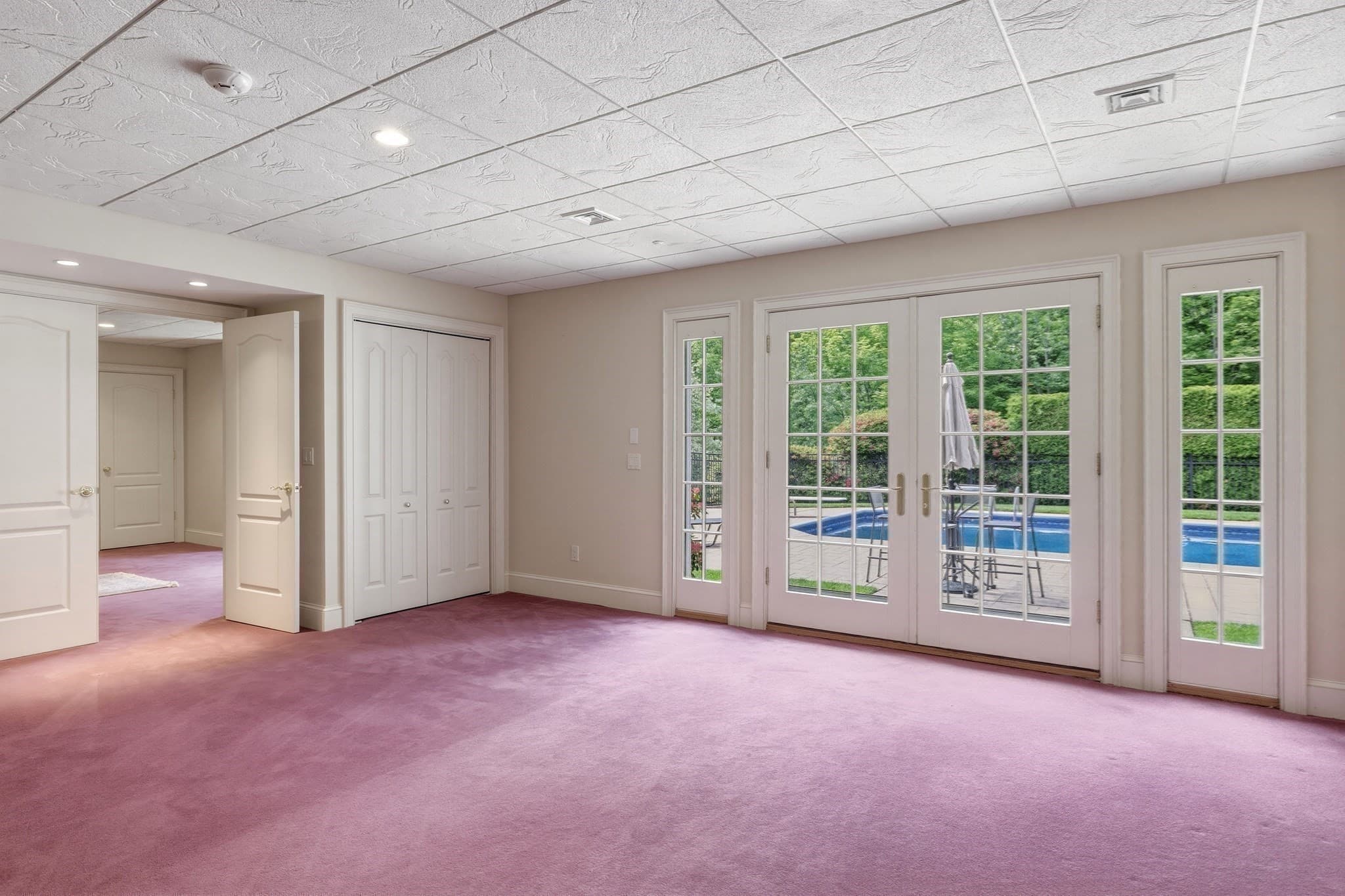 Single Family Residence at 6 Hilltop Park, Wilbraham MA 01095, photo 42 of 42