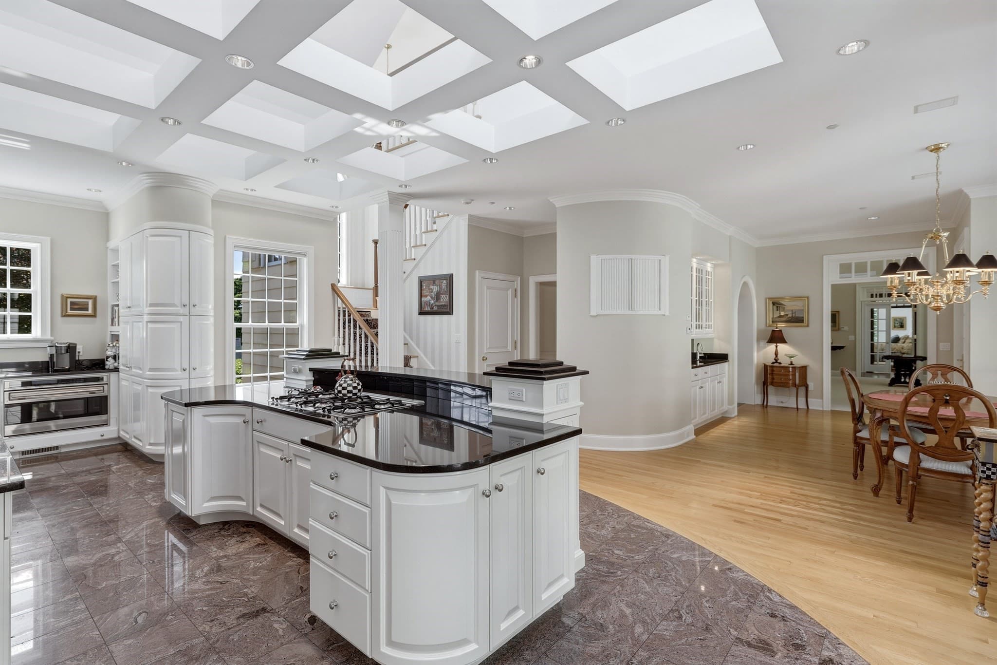 Single Family Residence at 6 Hilltop Park, Wilbraham MA 01095, photo 9 of 42