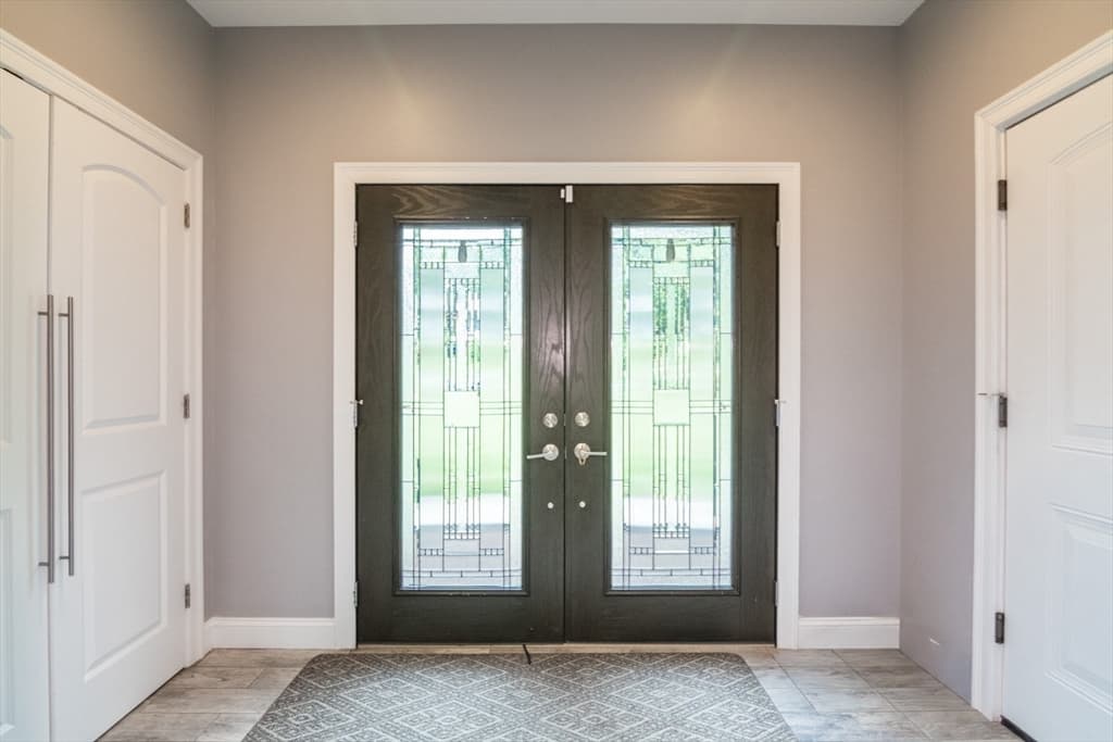 Single Family Residence at 270 Barton Ave, Belchertown MA 01007, photo 3 of 42