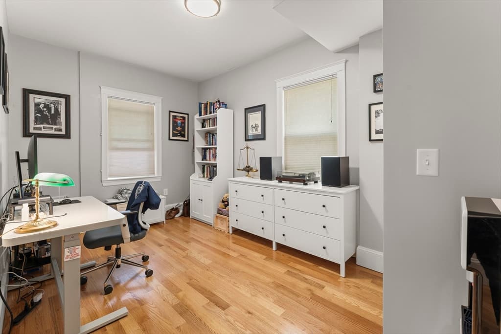 Condominium at 54 Bloomfield St # 1, Boston MA 02124, photo 15 of 23