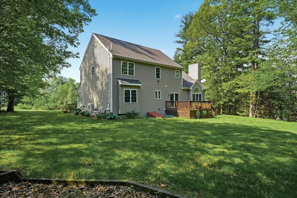 Single Family Residence at 206 Washington St, Northbridge MA 01534, Northbridge, photo 36 of 40