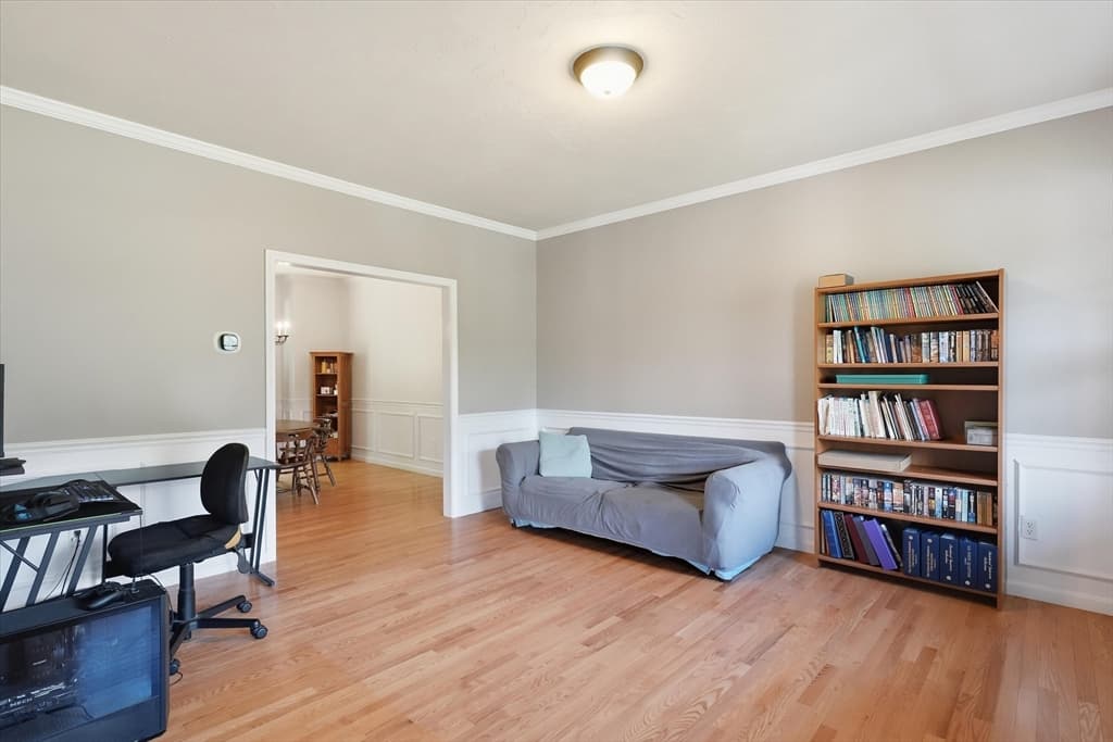 Single Family Residence at 206 Washington St, Northbridge MA 01534, Northbridge, photo 5 of 40