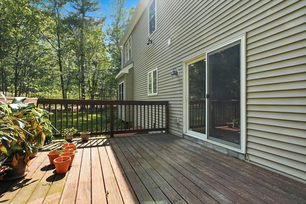 Single Family Residence at 206 Washington St, Northbridge MA 01534, Northbridge, photo 33 of 40