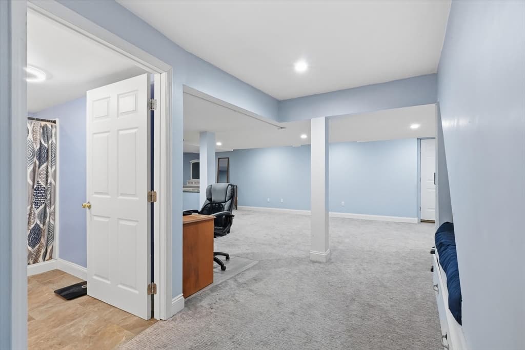 Single Family Residence at 206 Washington St, Northbridge MA 01534, Northbridge, photo 31 of 40