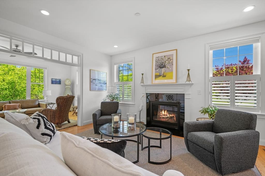 28 Kennedy Rd # B, Gloucester MA 01930 photo 13