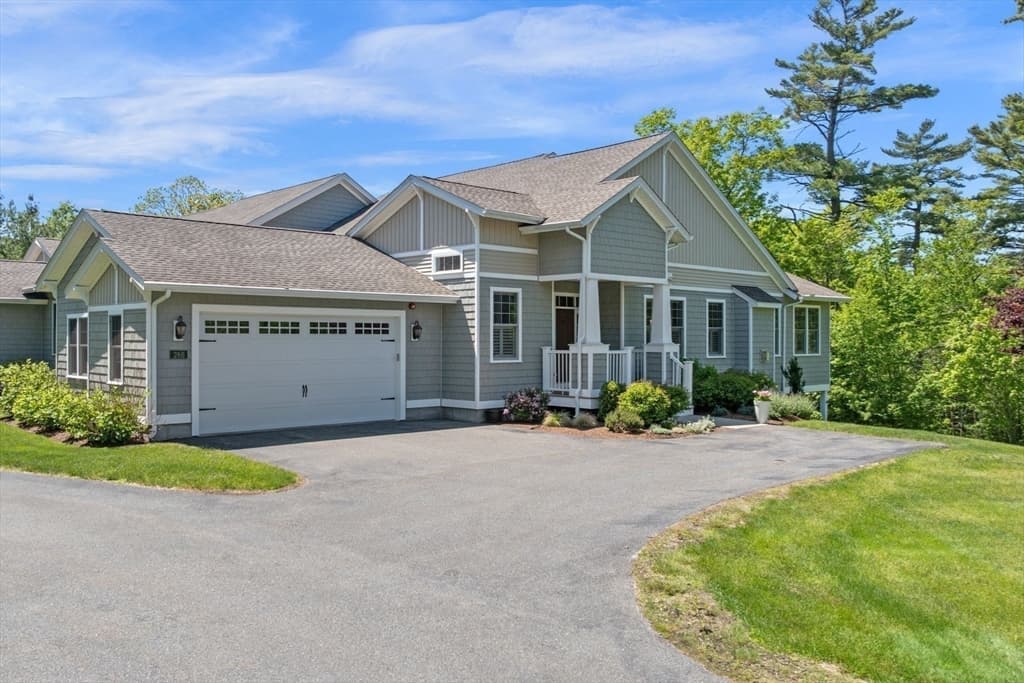 28 Kennedy Rd # B, Gloucester MA 01930 photo 3