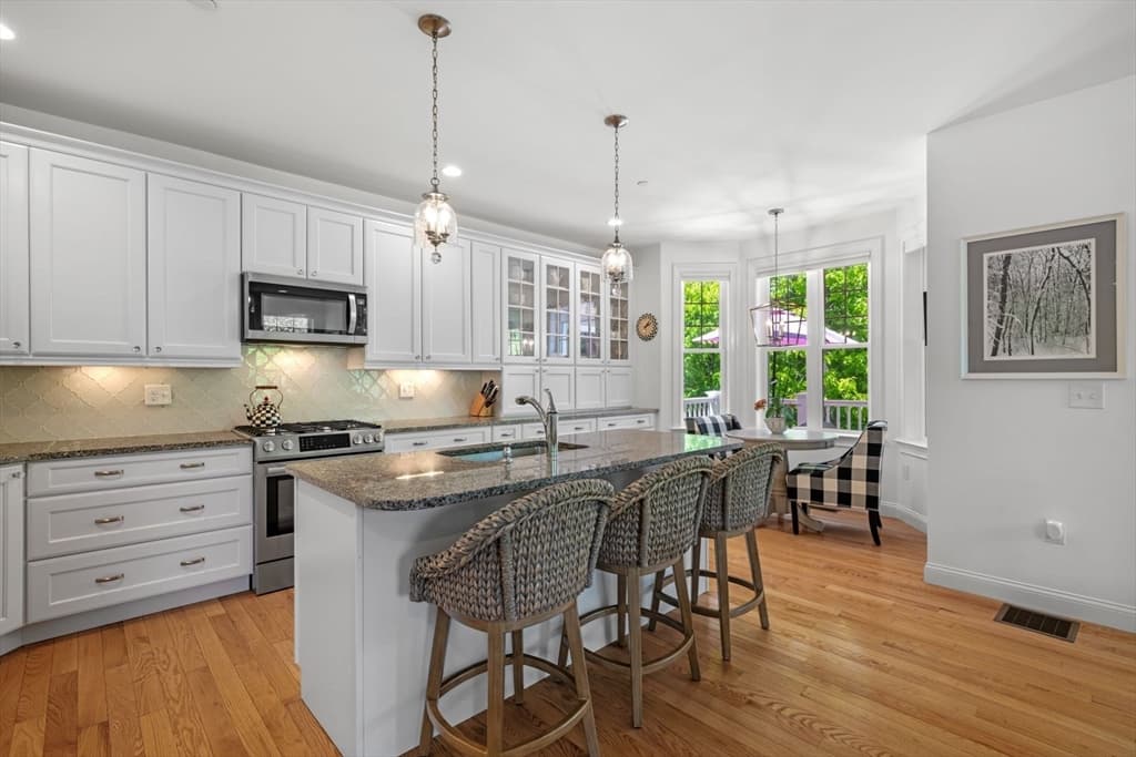 28 Kennedy Rd # B, Gloucester MA 01930 photo 9