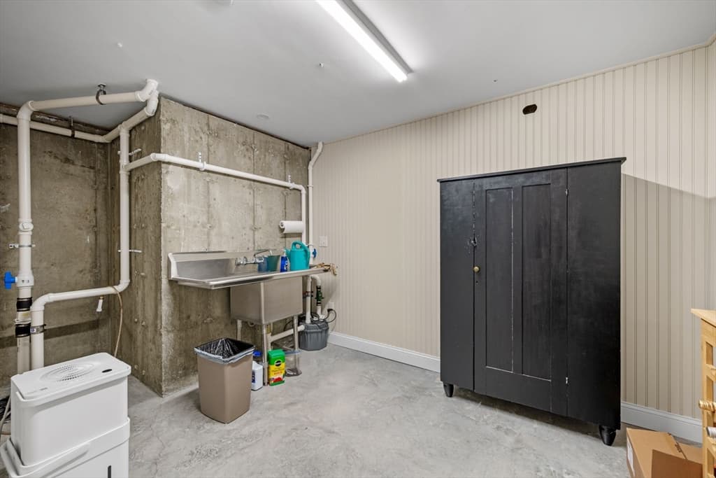28 Kennedy Rd # B, Gloucester MA 01930 photo 38