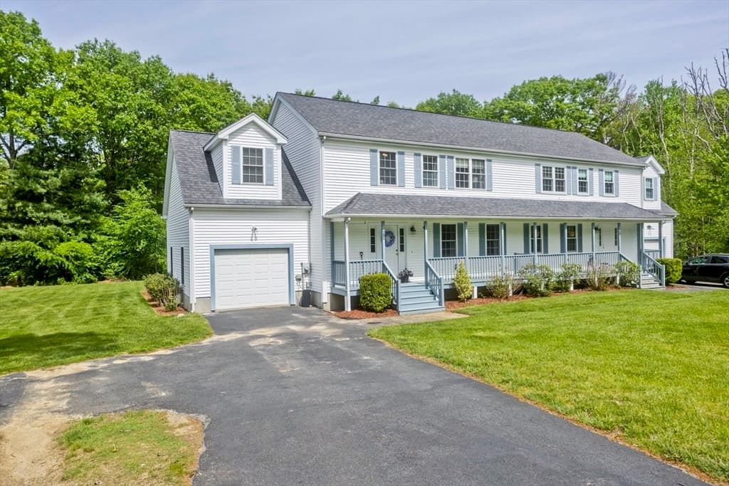 28 Sullivan Blvd # A, Oxford MA 01540